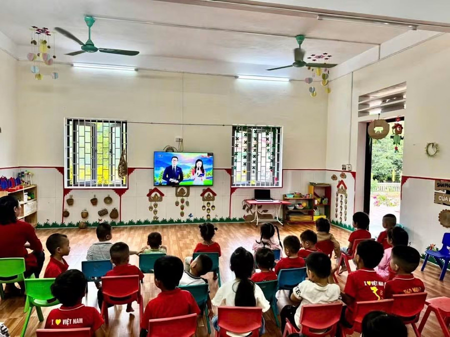 Trẻ được tương tác học liệu số phù hợp với lứa tuổi.
